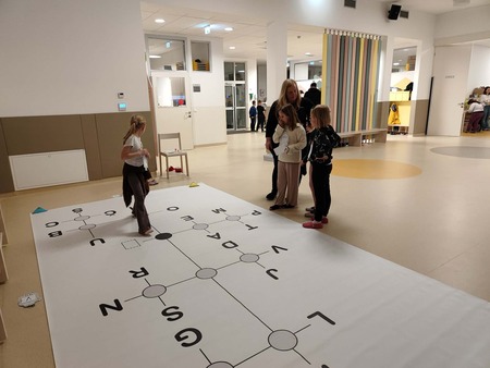 Robotki-na-nočni-misiji (2)